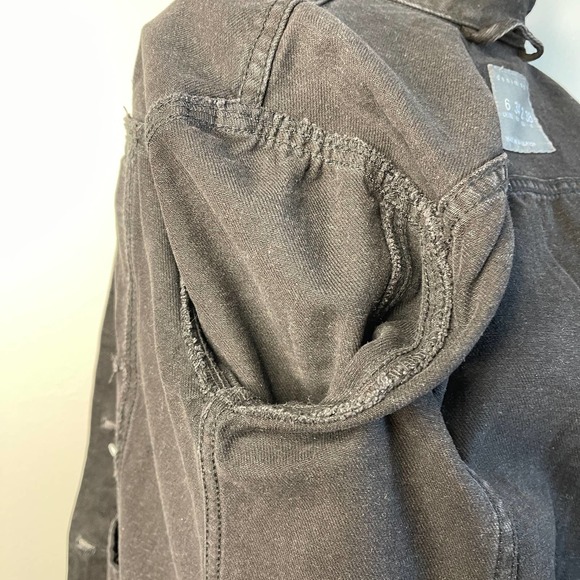 Oversized Jean Distressed Denim Jacket 100% Cotton Size 2 Pockets - Picture 14 of 16